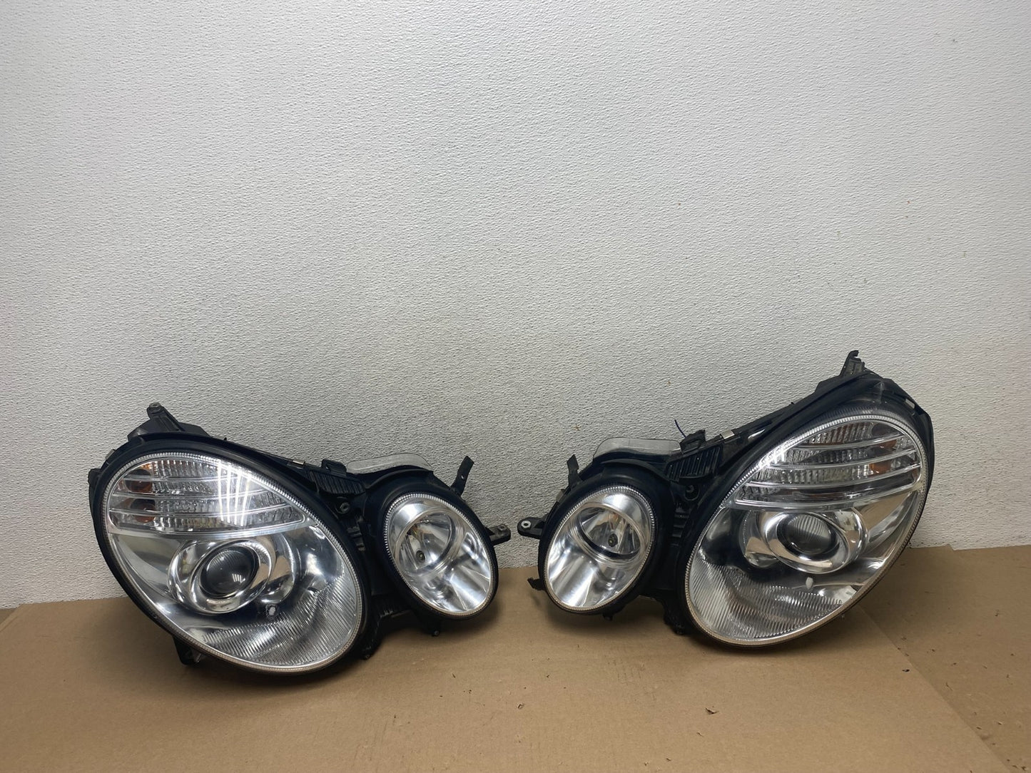 2007 2008 2009 Mercedes E Class Left+Right Halogen Headlights AG5716 DW0