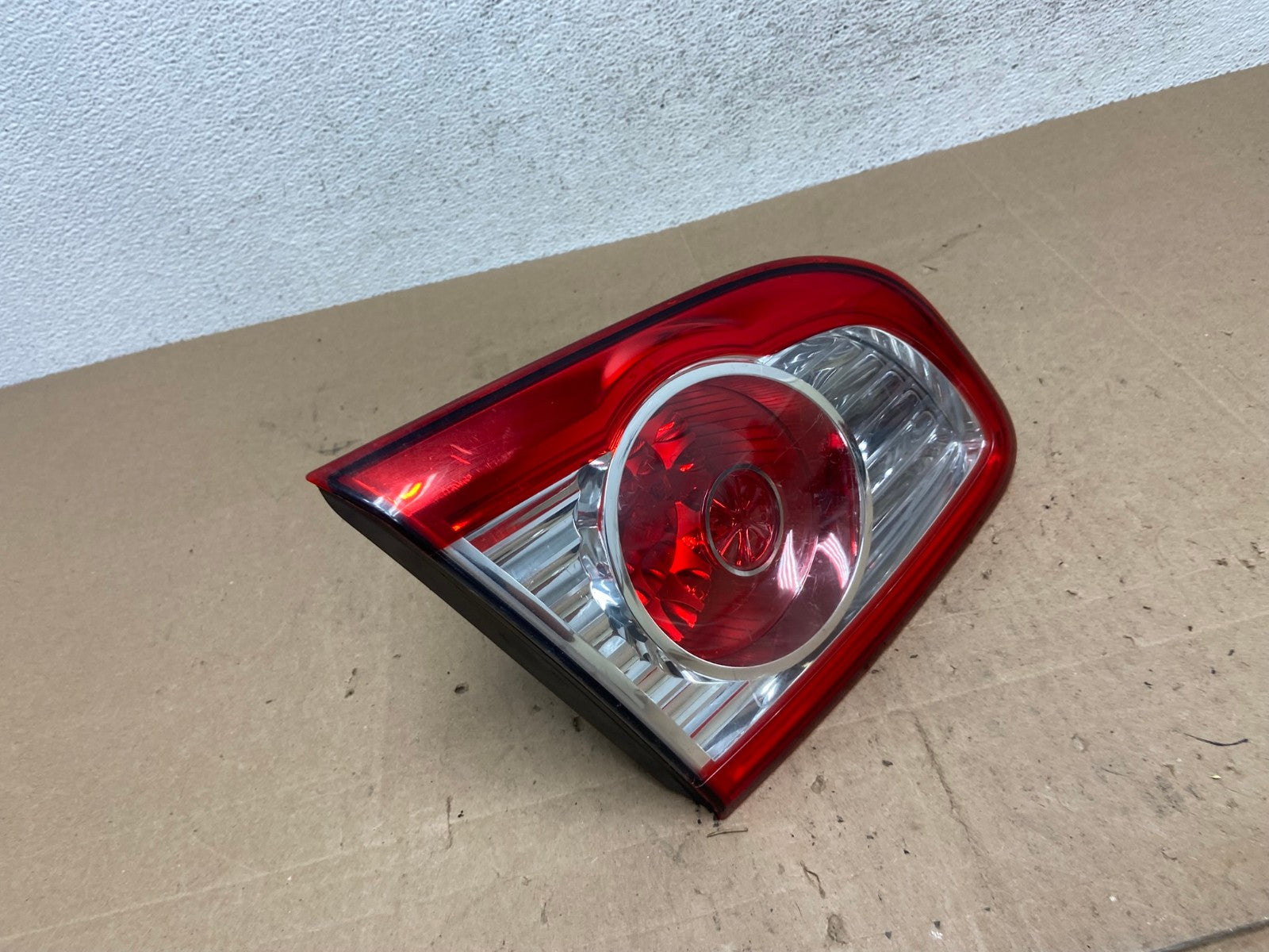 2010-2012 Hyundai Santa Fe Left Driver LH Inner Tail Light AE6066 LK2