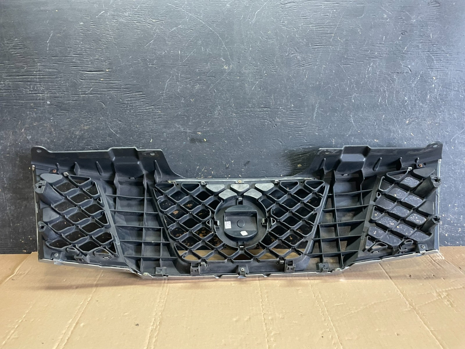 2005 2006 2007 Nissan Pathfinder Chrome Front Upper Grill Grille OEM AA8817 DG3