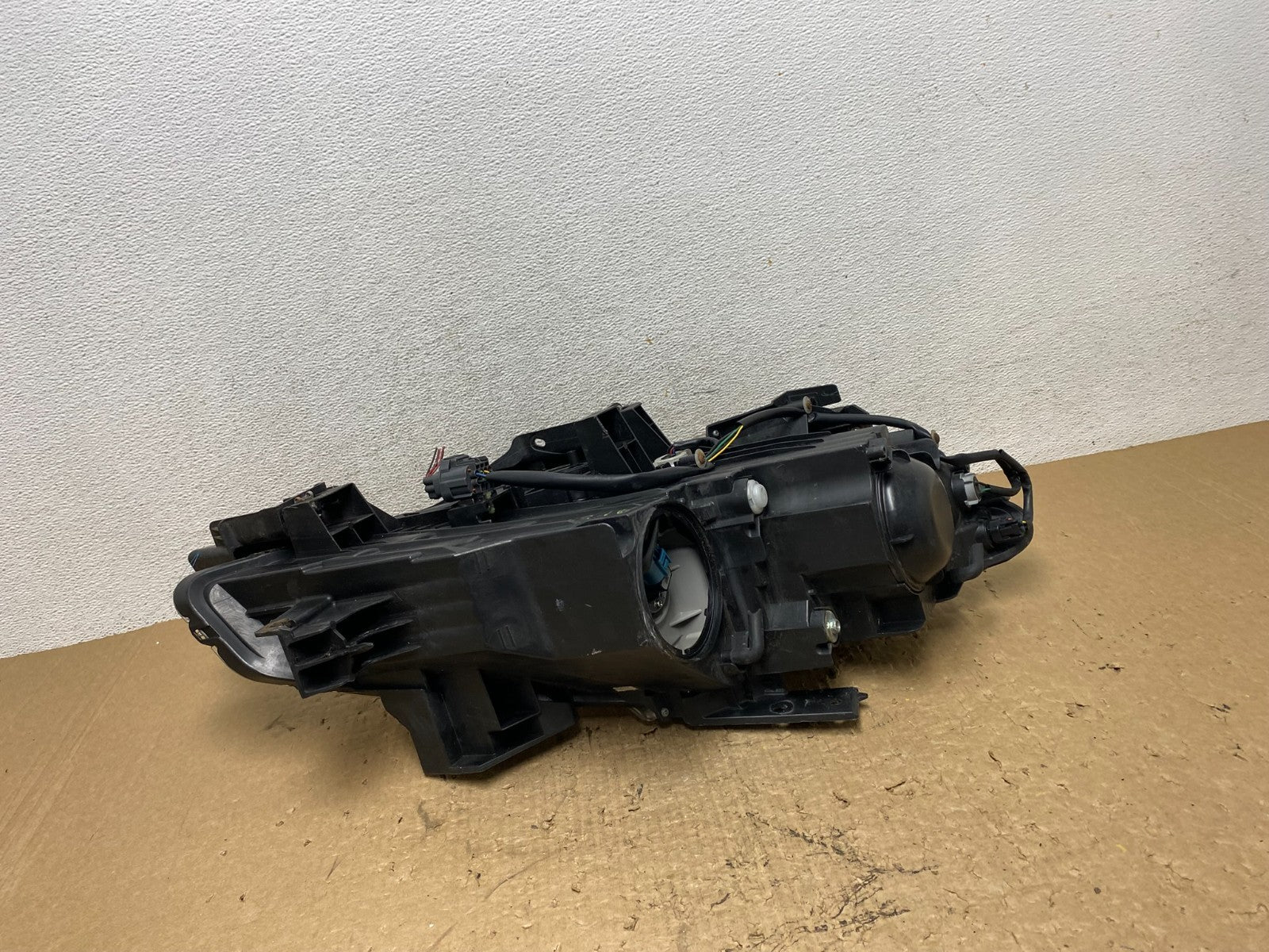 2010 - 2012 Mazda Cx9 Cx-9 Left Driver LH Headlight Halogen AF8415 DW5