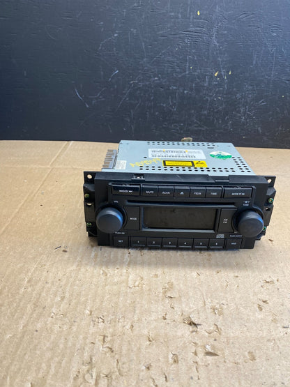 2005 2008 Jeep Dodge Chrysler AM/FM CD Player Satellite Radio ab9547 DG0