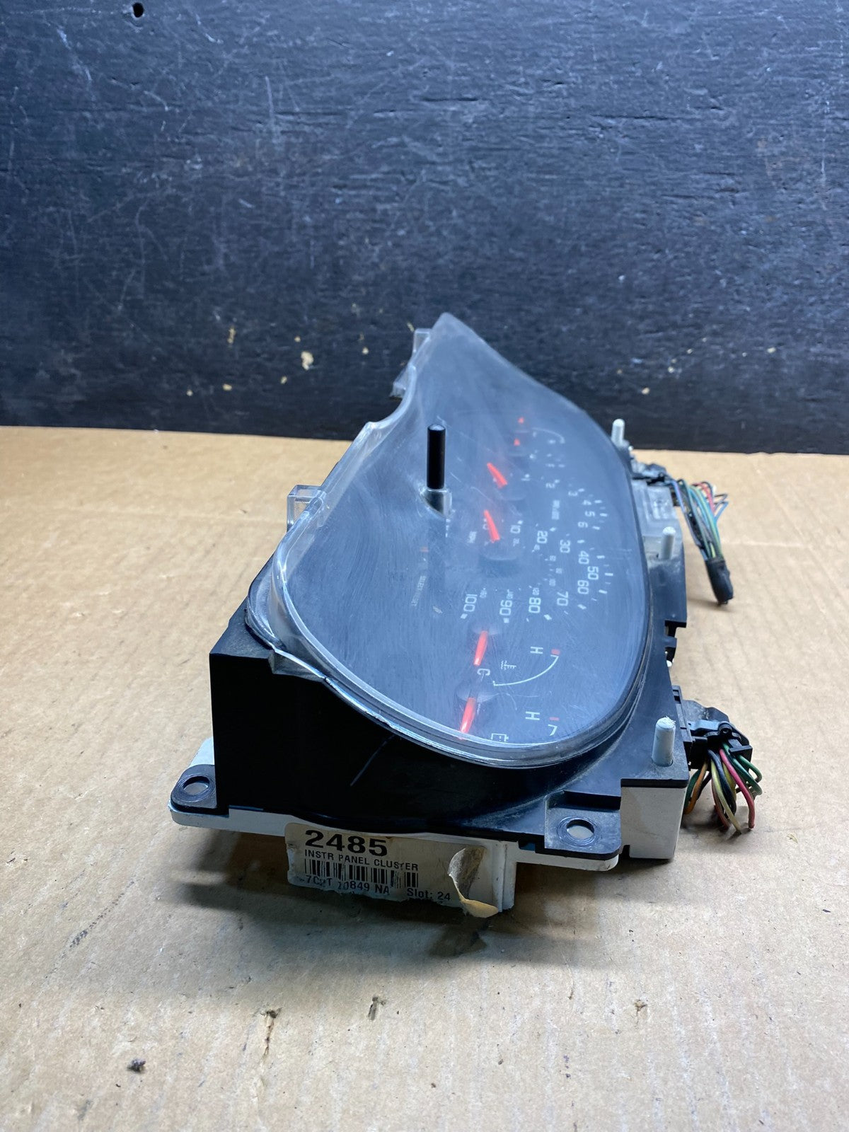 2006 Ford E350 Gauge Speedometer Cluster AI9736 DW2