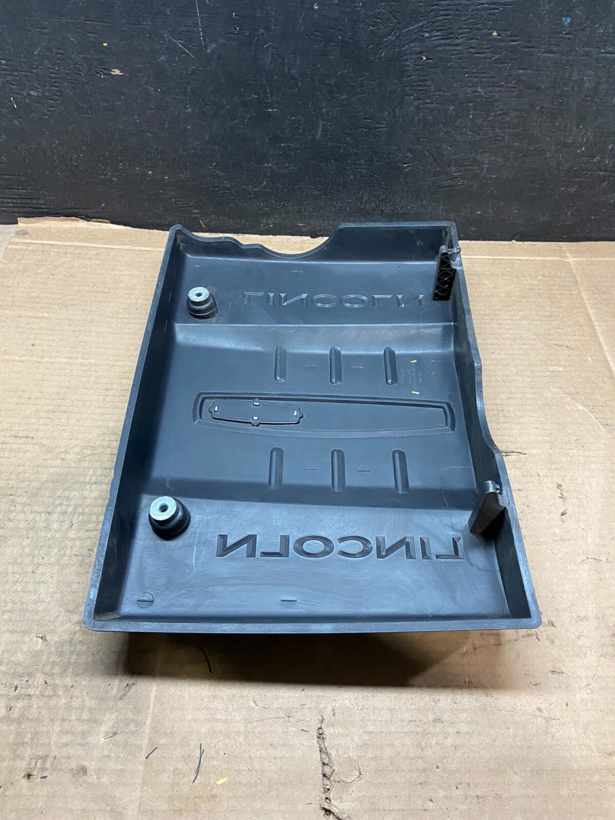 2007 to 2014 Lincoln Navigator 5.4L V8 Engine Motor Cover i3187 DG15