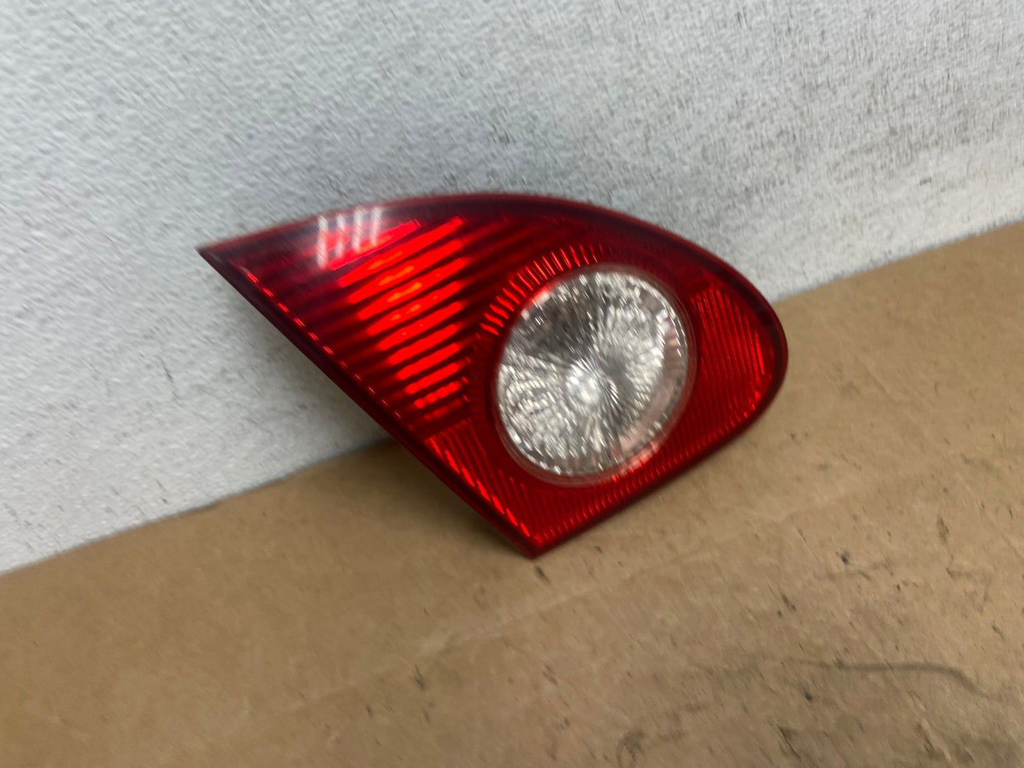 2003 - 2008 Toyota Corolla Inner Left Driver Lh Side Tail Light AD5262 LK2