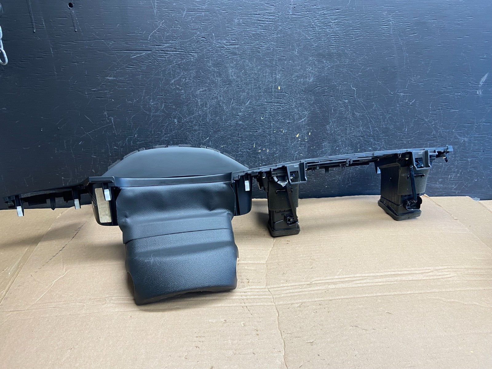 2015 to 2017 Hyundai Sonata Speedometer Cluster Bezel Trim W/ Air Vent AF1863 DG1