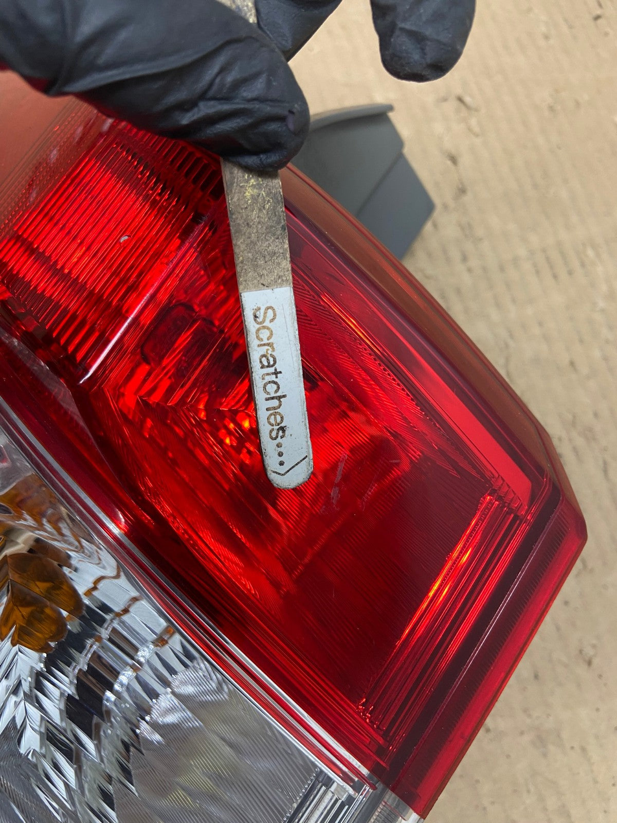 2011 to 2017 Nissan Quest Left Passenger LH Side Tail Light AH0621 LK3