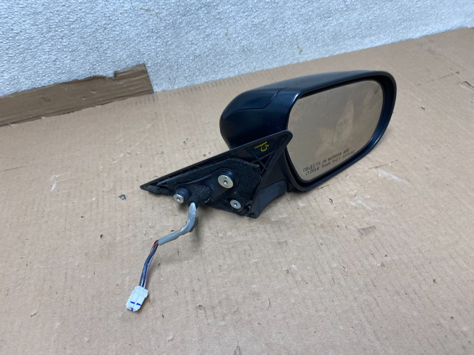 2005-2009 Subaru Legacy Outback Right Passneger Side Door Mirror u8408 DG7