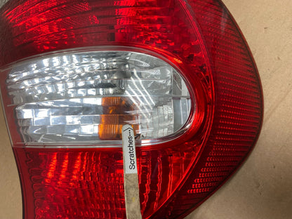 2002 2003 2004 Toyota Camry Left Driver LH Side Tail Light AA9898 LK3