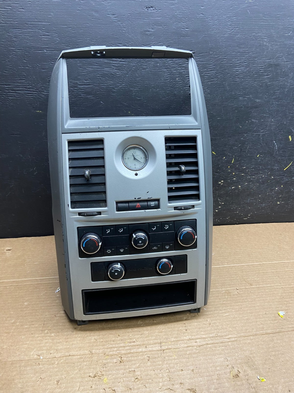 2009-2010 Dodge Journey Heater Air Vent Temp Climate Control Panel W1758 DG0