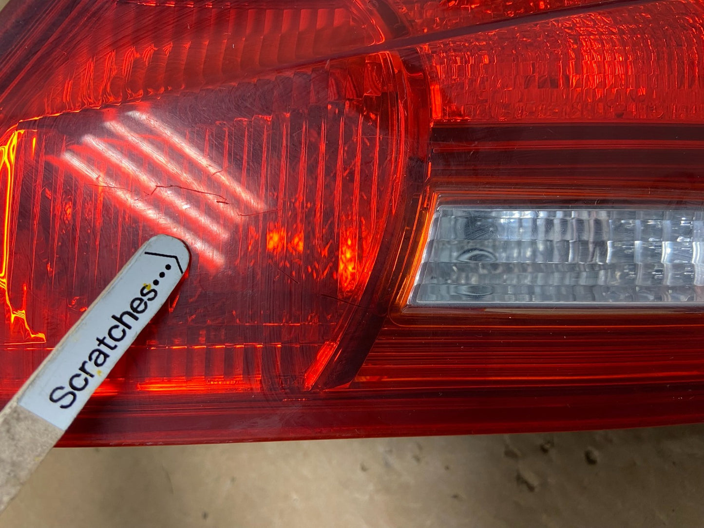 2006 - 2008 Lexus Is250 Is350 Right Passenger RH Inner Tail Light Oem AA4054 DW3