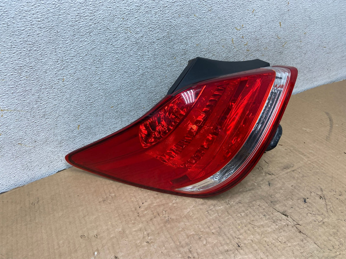 2005-2010 Toyota Avalon Left Driver Lh Side Tail Light DEPO AI8033 LK2