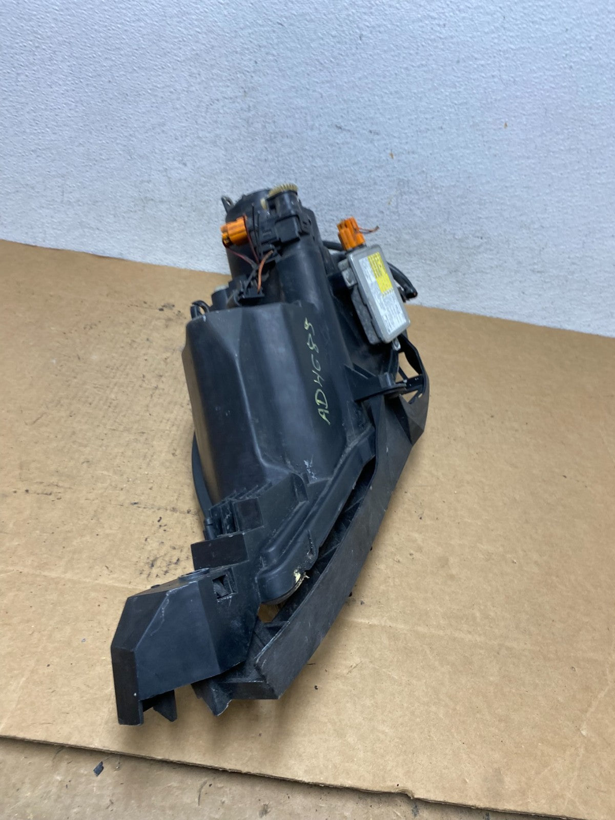 2004 to 2009 Mazda 3 Hatchback Right Passenger Rh Xenon Headlight AD4684 DW8