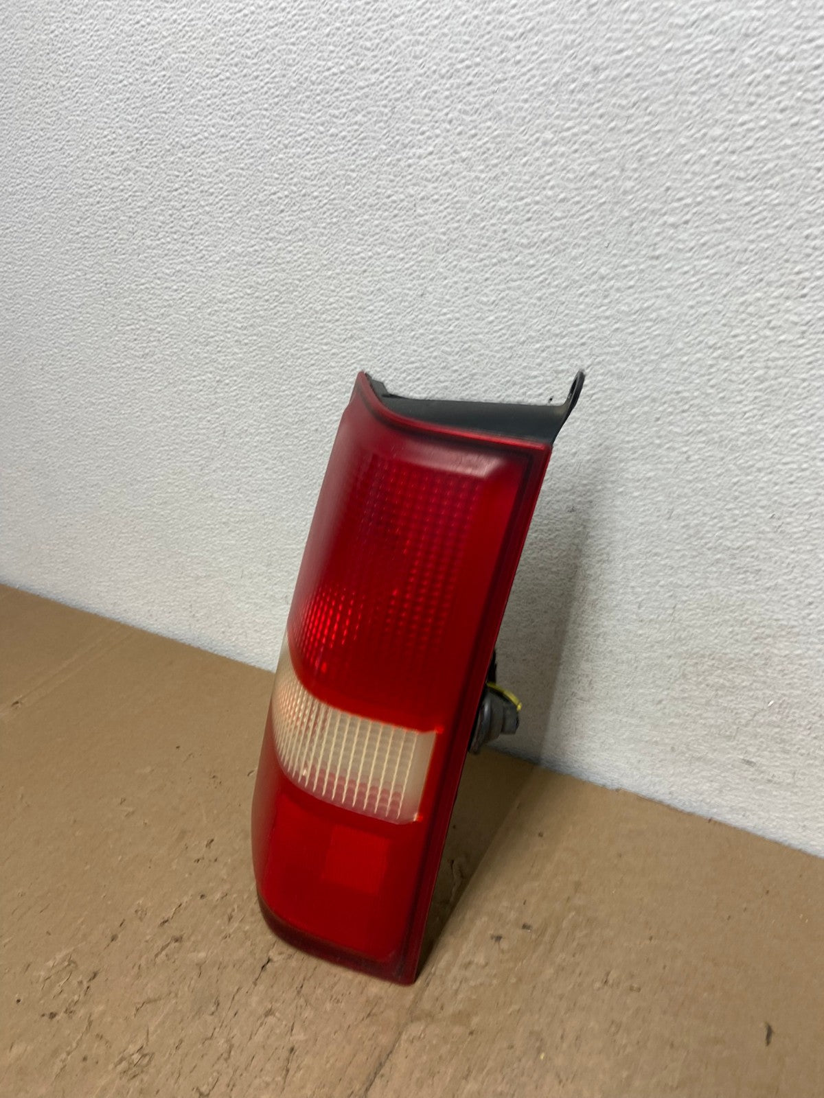 2003 2017 Chevrolet Express 1500 2500 3500 Right Passenger Tail Light AC6072 LK1
