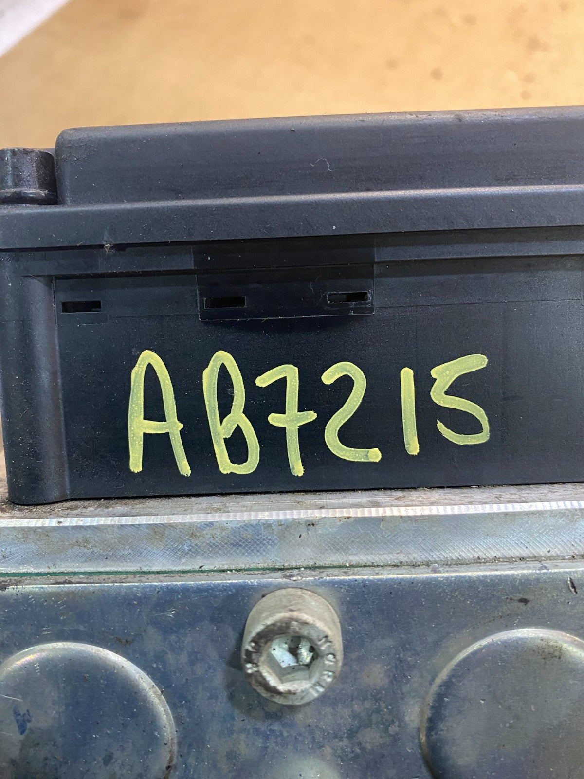 Wabco ABS Pump Hydraulic W/ Module P/N 4460470002 ab7215 DG7