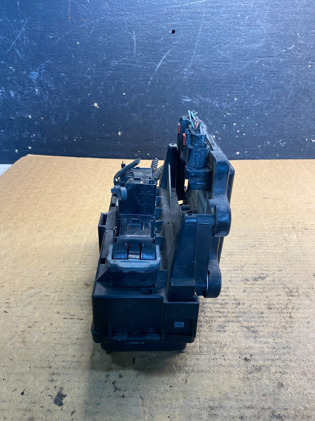 2007 Jeep Grand Cherokee Fuse Box Multi-Function Relay Module Bcm AA1723 DG3