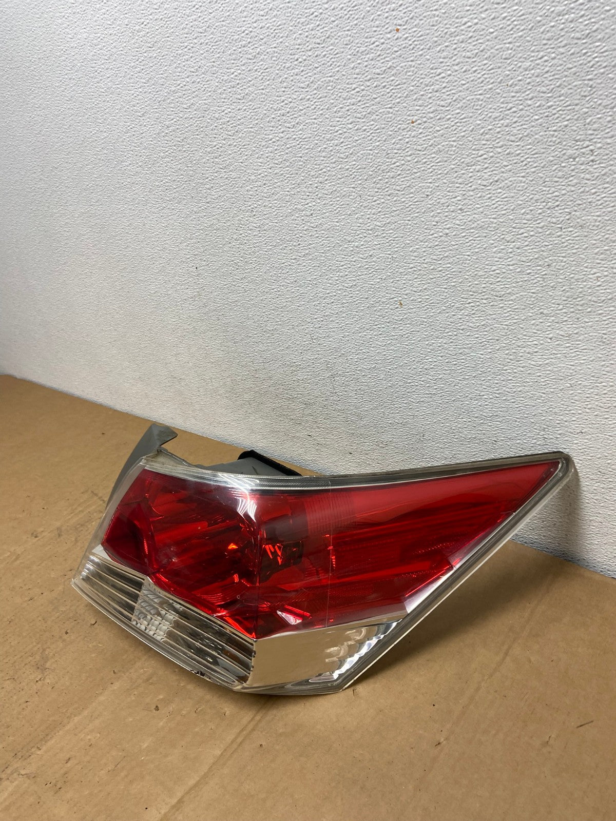 2008 to 2012 Honda Accord Sedan Tail light Right Passenger RH Side AC8575 LK1