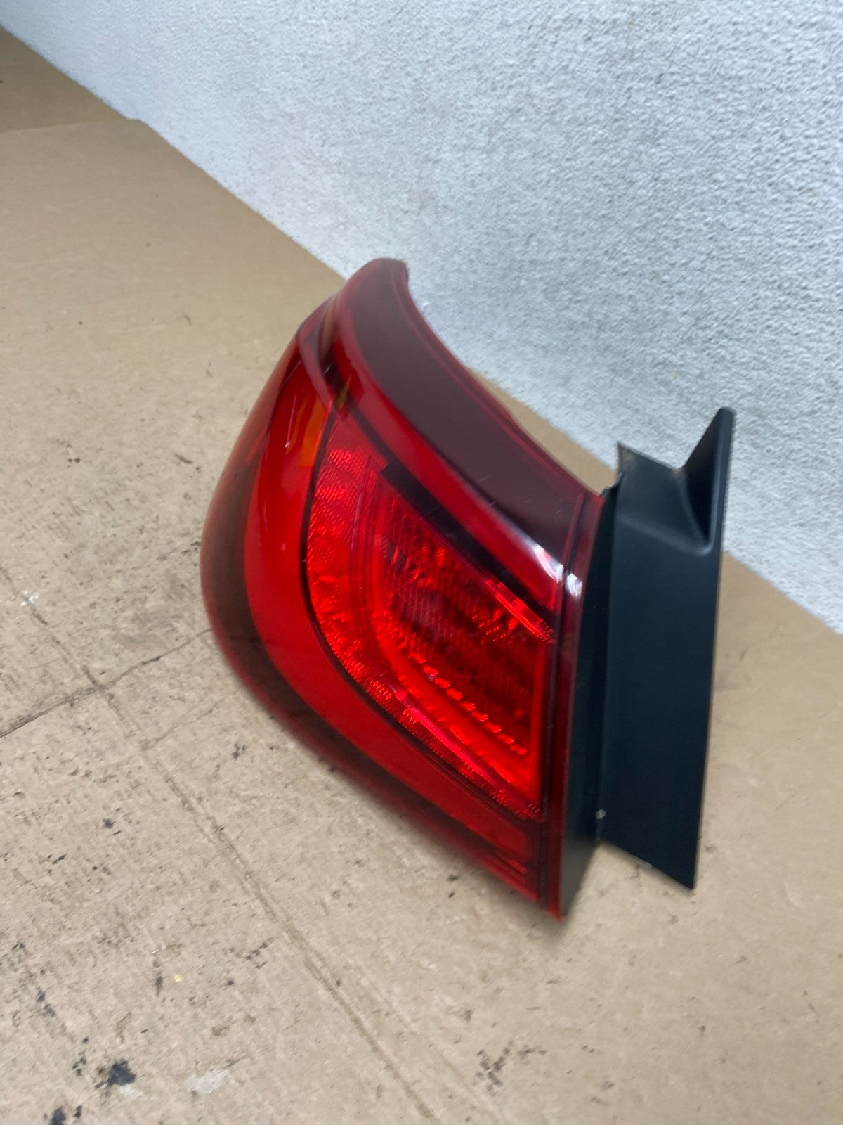 2015 to 2019 Infiniti Q70 Left Driver LH Side Tail Light AF5152 DG1