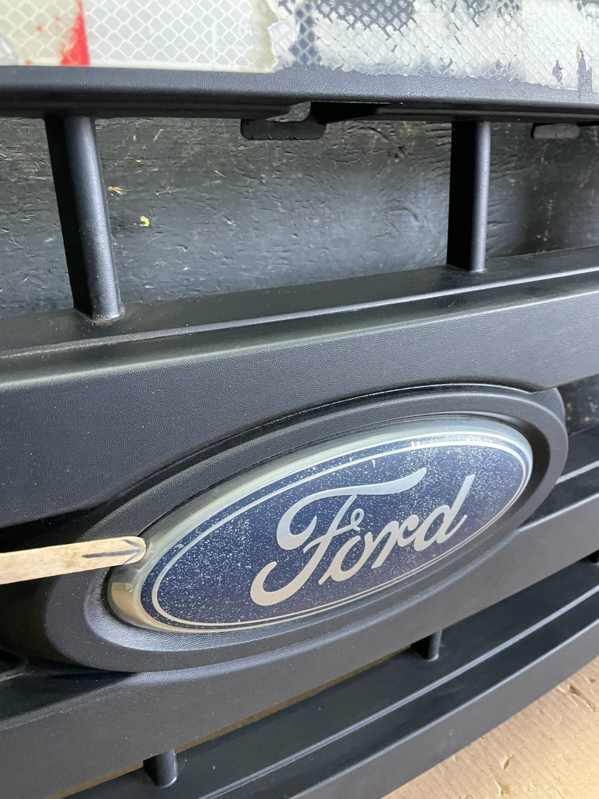 2008 2009 2010 Ford F250 F350 SD Front Upper Grill Grille OEM AA2159 DG4