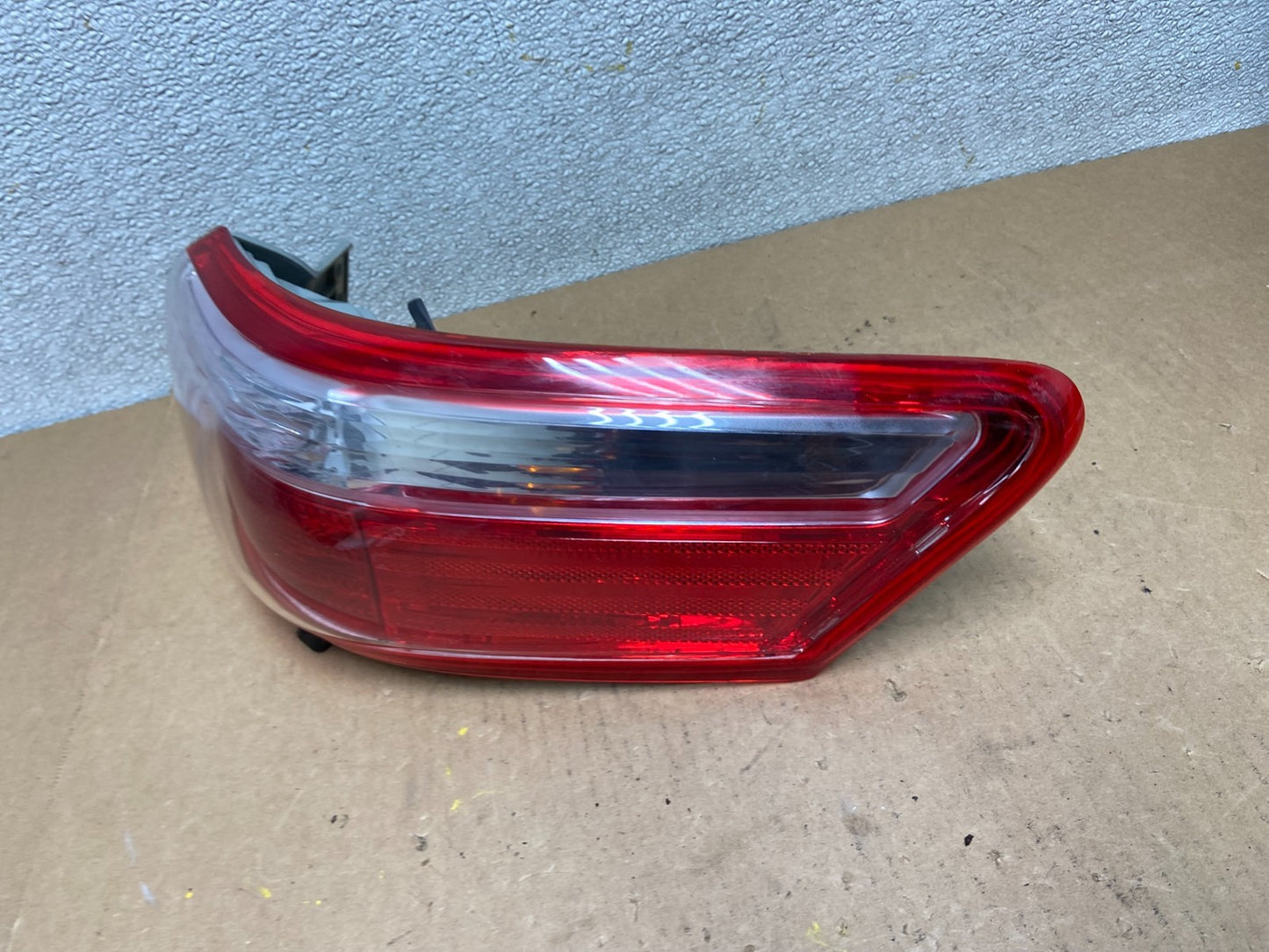 2007 2008 2009 Toyota Camry Right Passenger Side Tail Light TYC Z6837 DW1