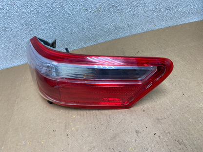 2007 2008 2009 Toyota Camry Right Passenger Side Tail Light TYC Z6837 DW1