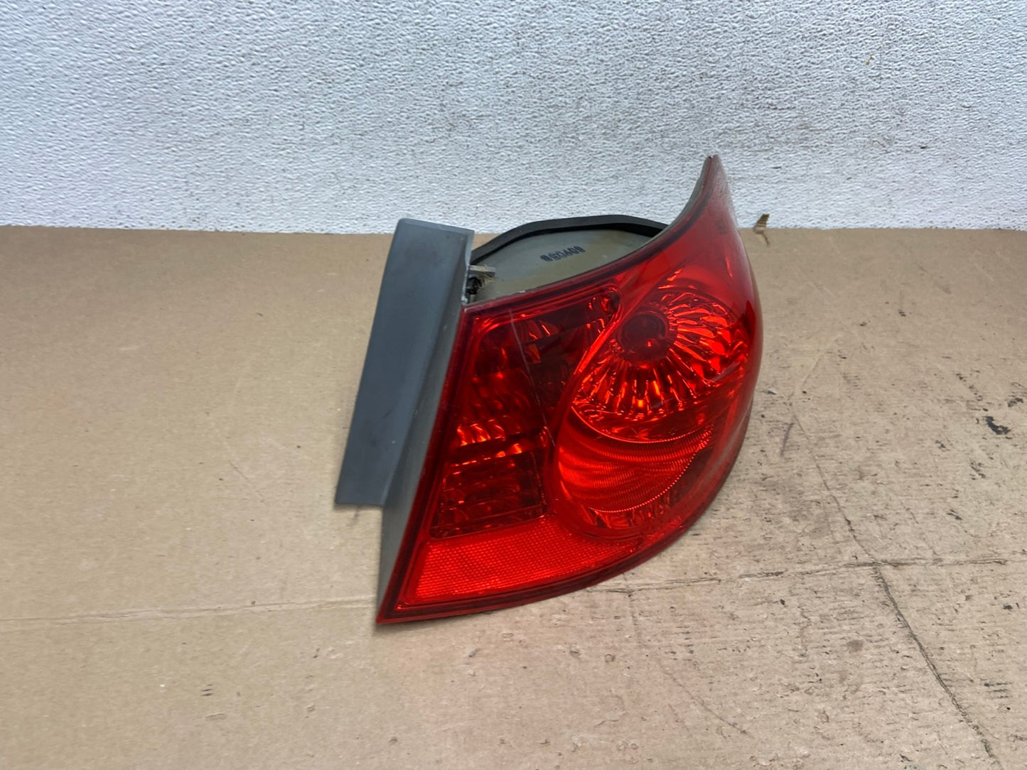 2007 to 2010 Hyundai Elantra Sedan Right Passenger Side Tail Light AF5745 LK2