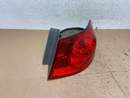 2007 to 2010 Hyundai Elantra Sedan Right Passenger Side Tail Light AF5745 LK2
