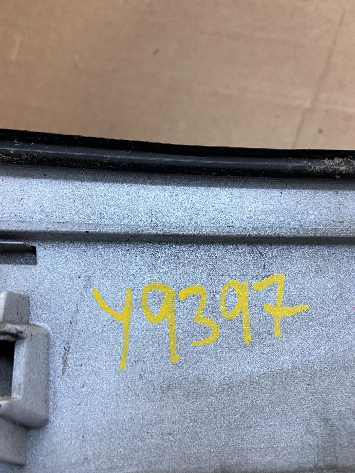 2009 - 2013 Subaru Forester  Liftgate Tailgate Trunk Trim Molding Y9397 DG9