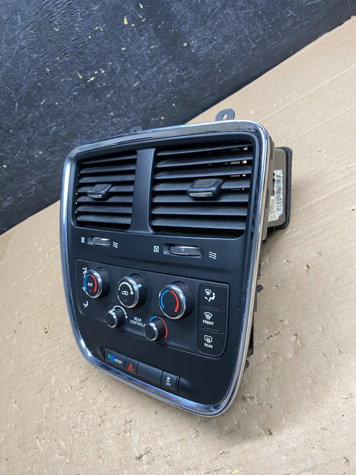 2011-2016 Dodge Grand Caravan Temperature Climate Control AC Heater AG8428 DG2