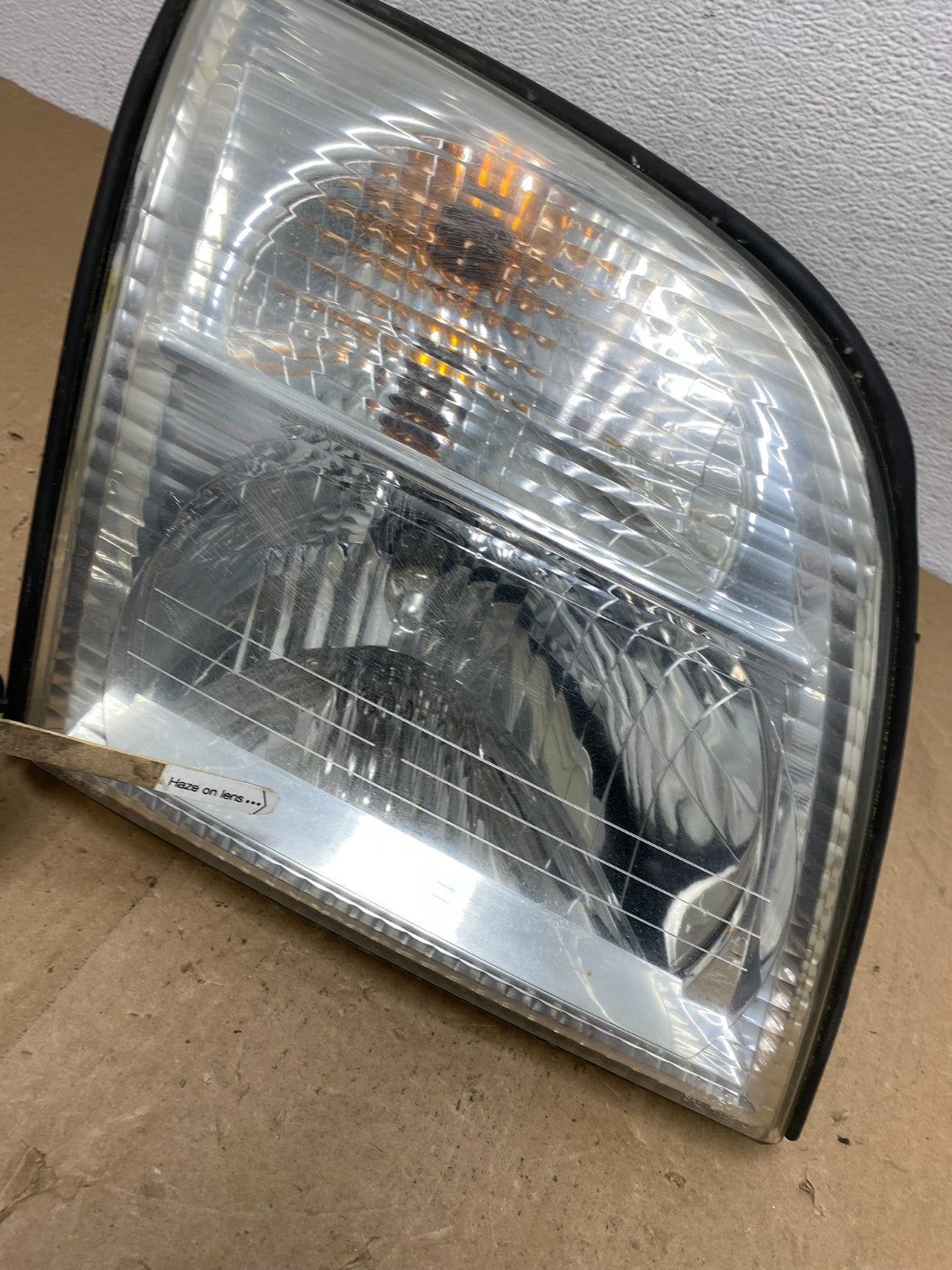 2002-2005 Mercury Mountaineer Right Passenger Halogen Headlight AC5756 DW4
