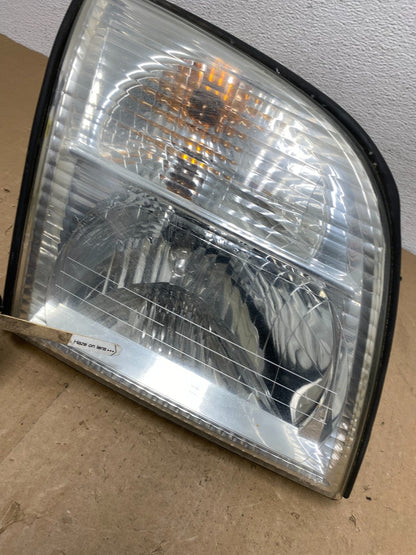 2002-2005 Mercury Mountaineer Right Passenger Halogen Headlight AC5756 DW4