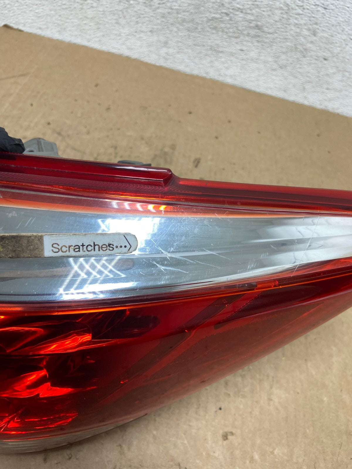 2011 - 2014 Nissan Murano Right Passenger Side RH Tail Light AG0562 LK3