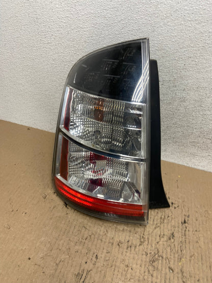 2004 2005 Toyota Prius Tail Light Left Driver Lh Side AF7012 LK0