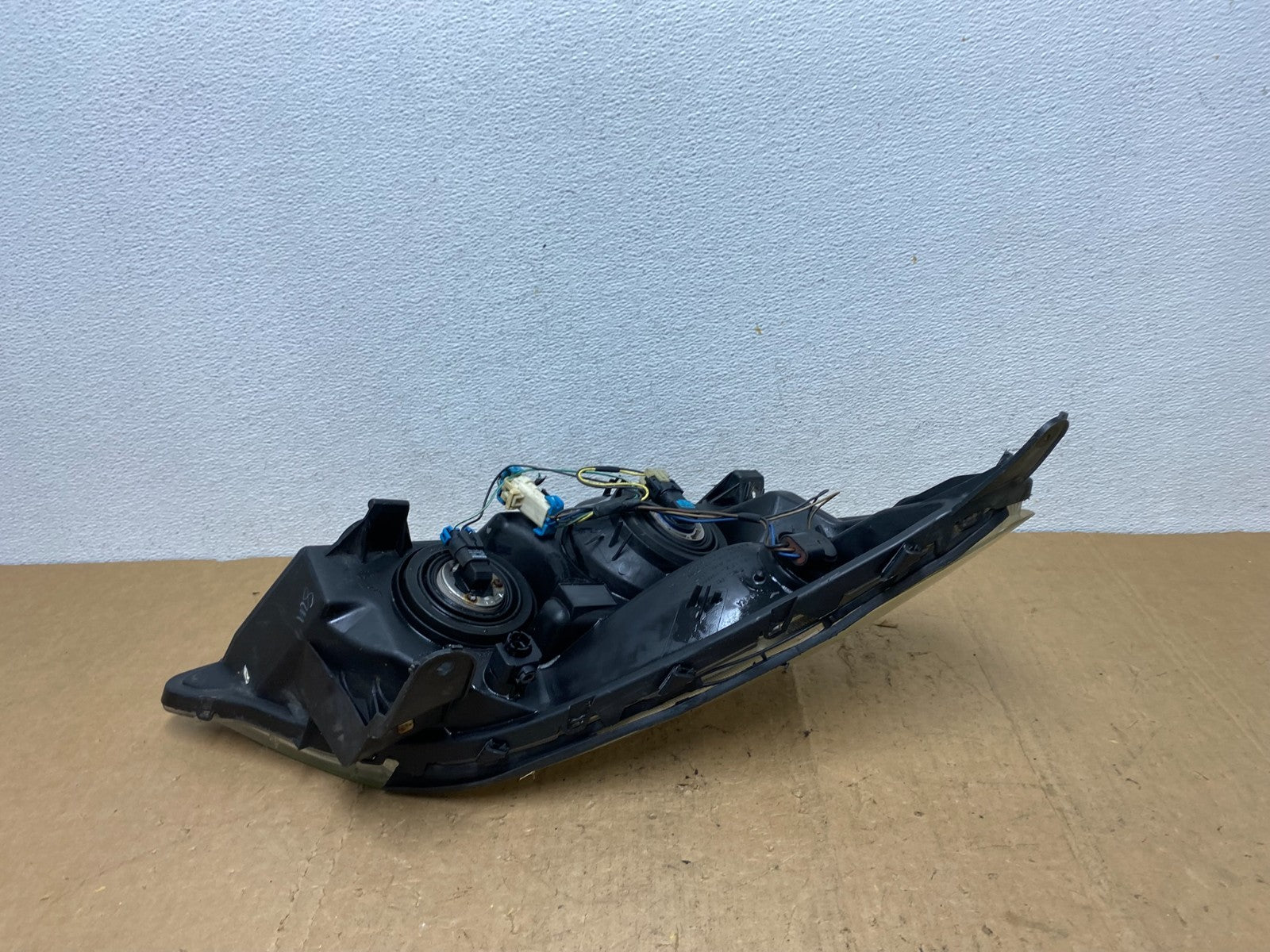 2007 2008 2009 Saturn Aura Left Driver LH Side Halogen Headlight AD0624 DW5
