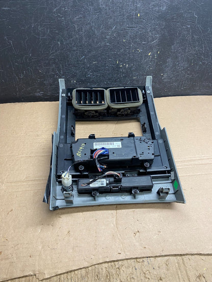 2008 to 2012 Jeep Liberty Dash Climate Temperature Control Radio Bezel AF1915 DG4