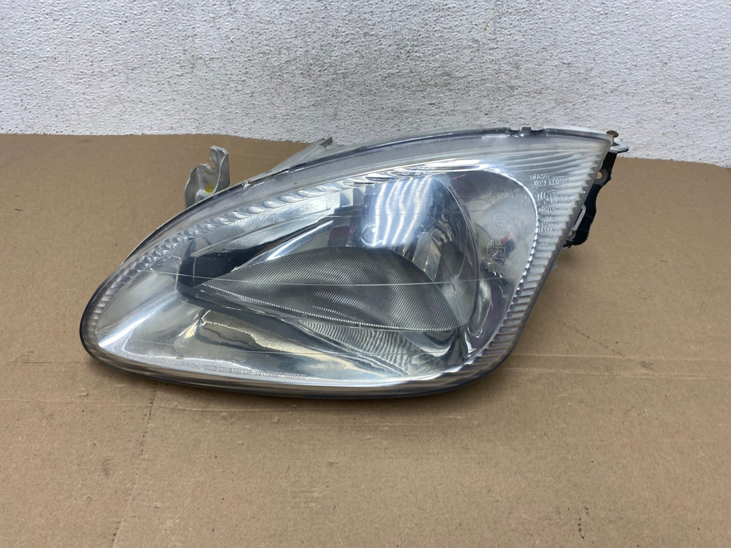 1999 2000 Hyundai Elantra Left Driver LH Side Headlight AF4367 LK0