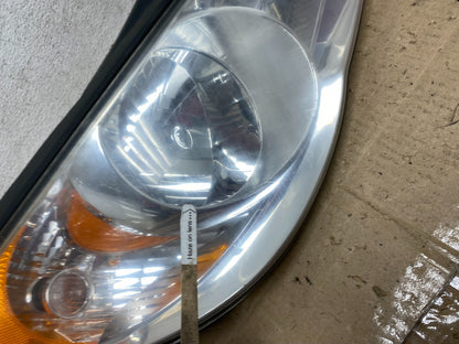 2007 2008 2009 2010 Hyundai Elantra Right Passenger Side Headlight AE6509 DW4