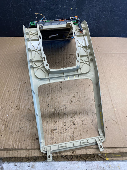 2008-2011 Volvo S80 XC70 Climate Control Radio Bezel Panel Trim AD1894 DG4