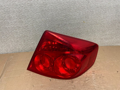 2005 to 2006 Infiniti G35 Right Passenger Side Tail Light OEM AA8778 LK0