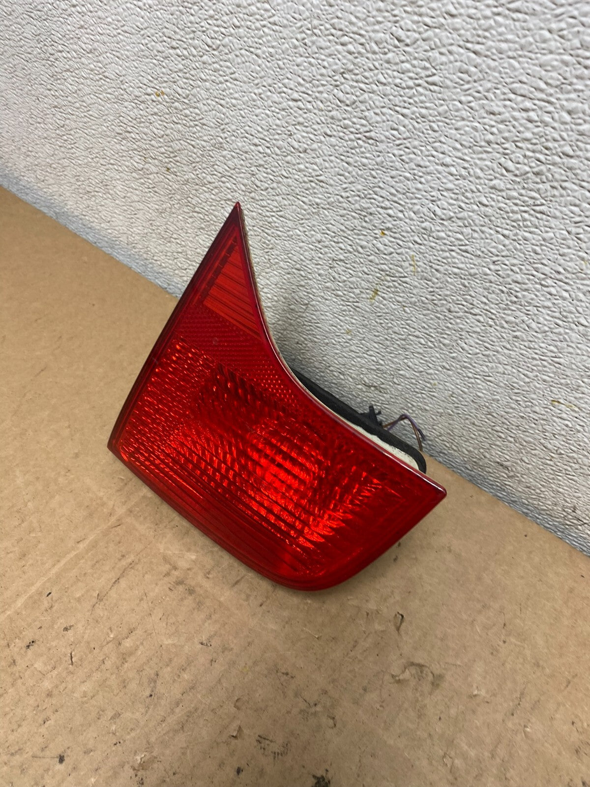 2004-2008 Audi A4 Sedan Right Passenger RH Side Inner Tail Light L8247 DW1
