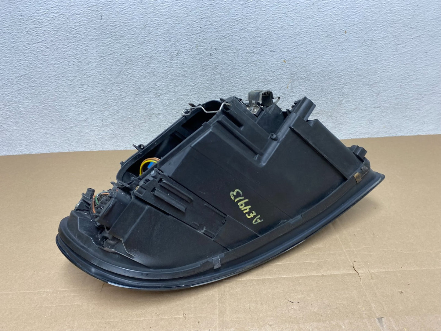 2006-2010 Volvo C70 Left Driver LH Side Headlight AE4913 DW7