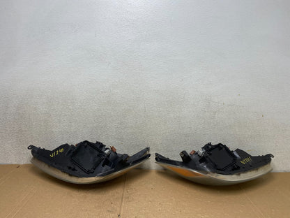 2004 2005 Toyota Sienna Driver Left+Right Set Side Halogen Headlights V1241 DW12