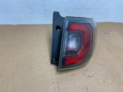 2013 to 2016 GMC Acadia Right Passenger RH Side Tail Light AC8407 LK2