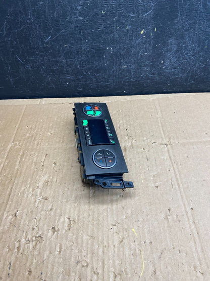2007-2011 GMC Yukon Tahoe Automatic Climate Temperature Temp Control AD6882 DG2