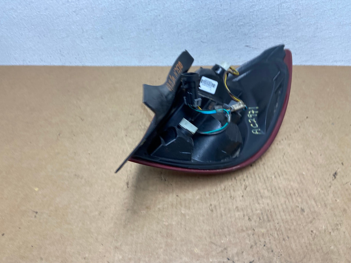 2003-2007 Saturn Ion Coupe Left Driver LH Side Tail Light AD2431 LK6