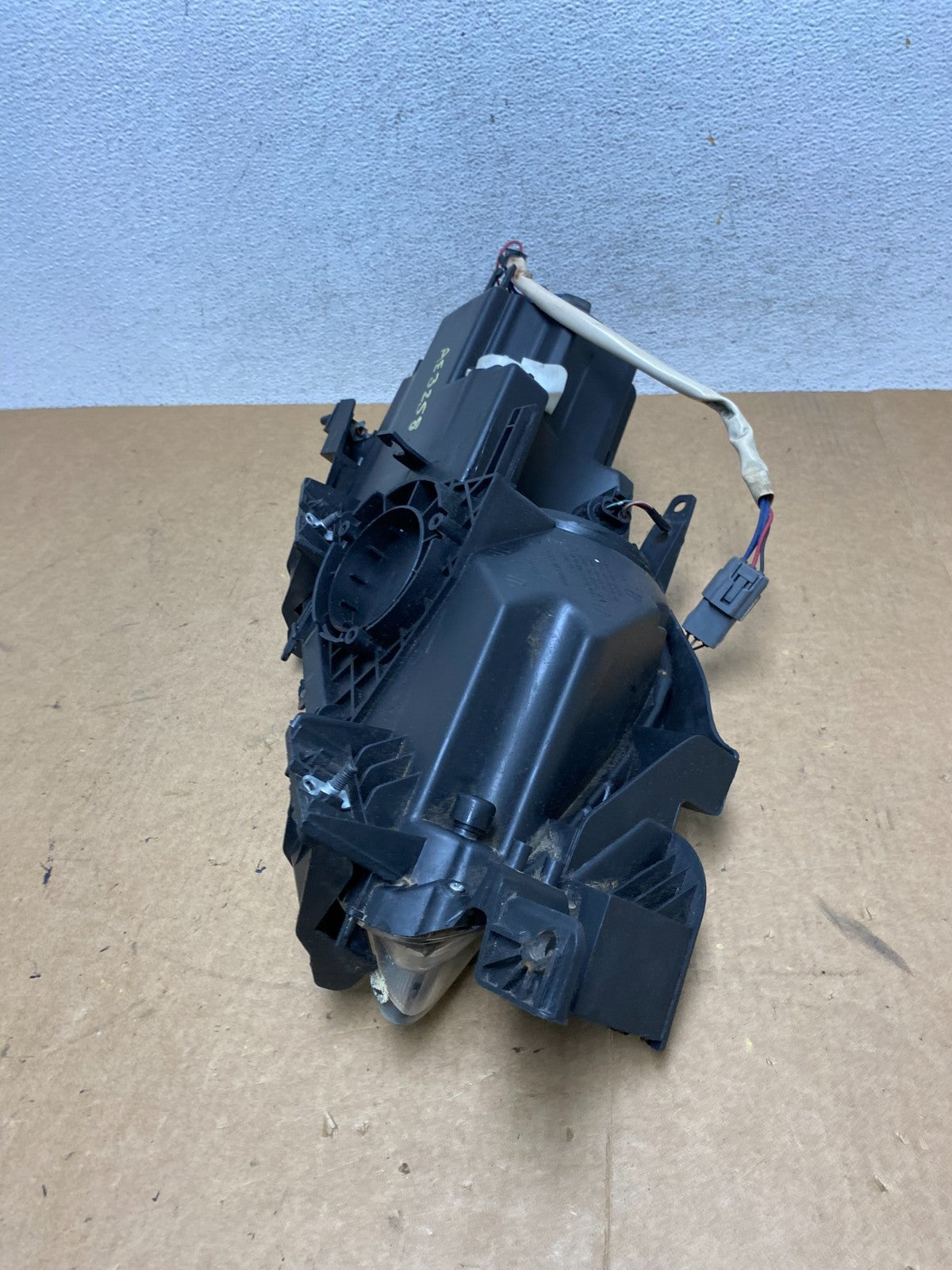 Halogen 2007 2008 2009 Mazda CX-7 Left Driver Headlight AE3258 DW9