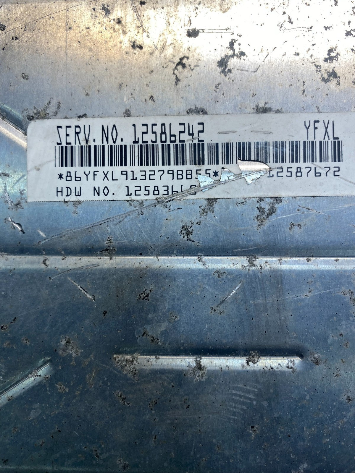2004 GMC Envoy Silverado Engine Computer ECU ECM Module Oem AA0938  DG3