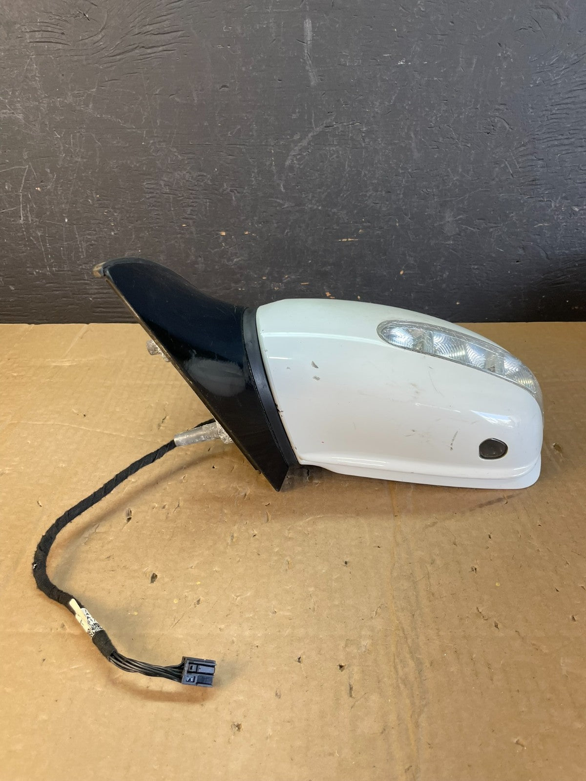 2006-2010 Mercedes-Benz R-Class R350 R500 Left Driver Door Mirror AC9847 DW2
