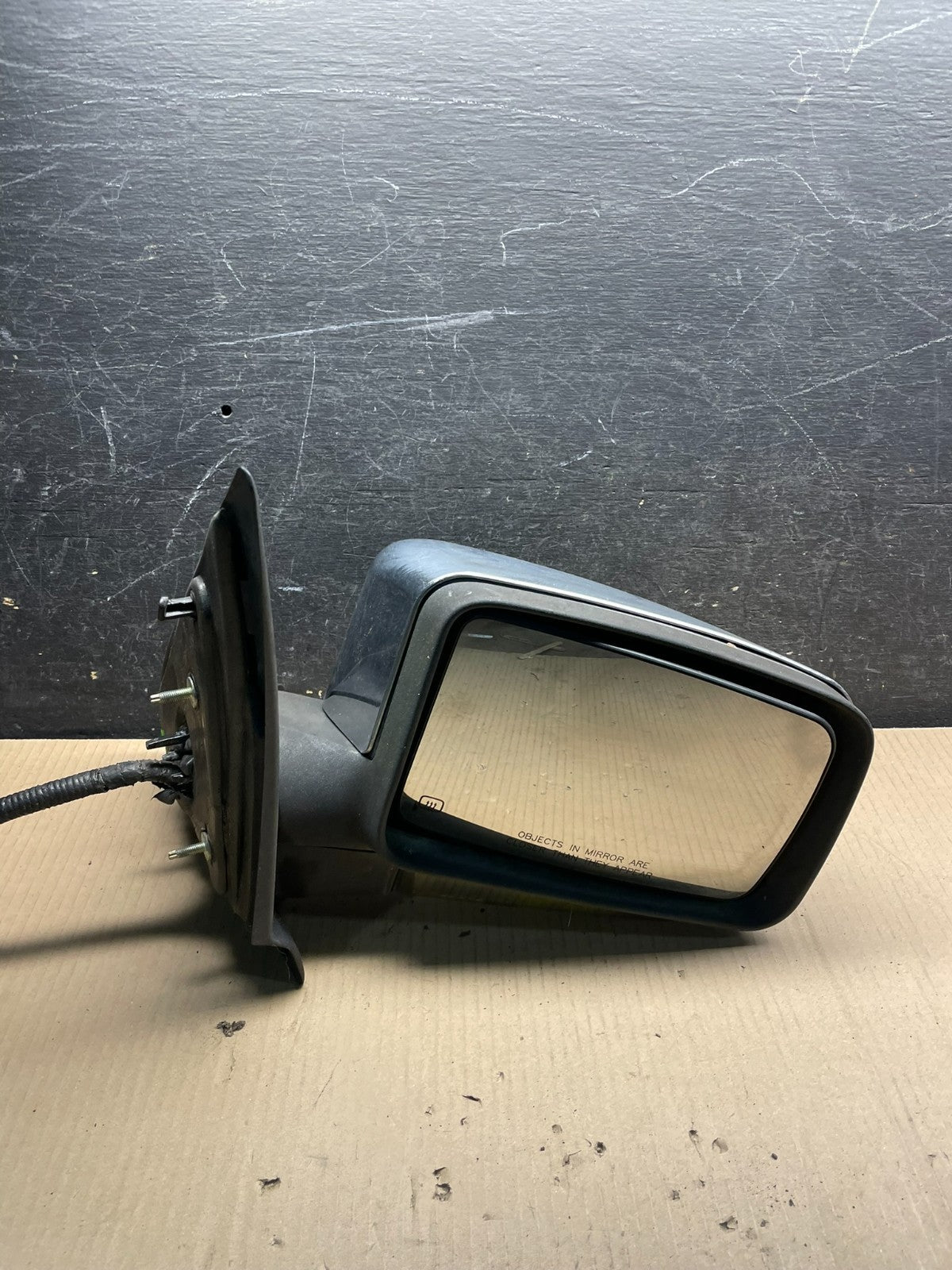 2003 to 2006 Lincoln Navigator Right Passenger Heated Door Mirror OEM X0665 MS7