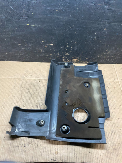 2002 to 2006 Nissan Altima 2.5 L Engine Cover t6628 DG7