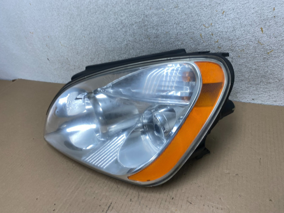 2007 - 2009 Kia Rondo Left Driver LH Side Halogen Headlight AJ2472 DW1
